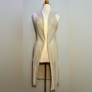It’s Our Time Women’s Crochet Knit Sleeveless Open Cardigan Cream Size Medium